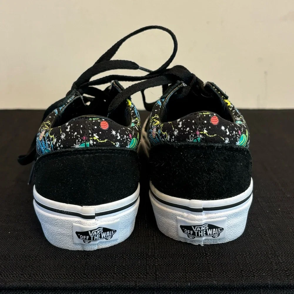 Vans Kids Old Skool Shoe, size 2.5